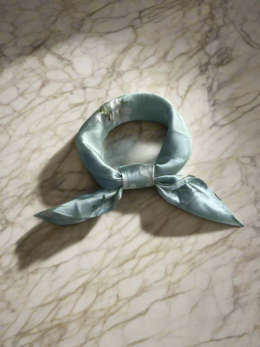 Silk square scarf - Magnolia Bleue
